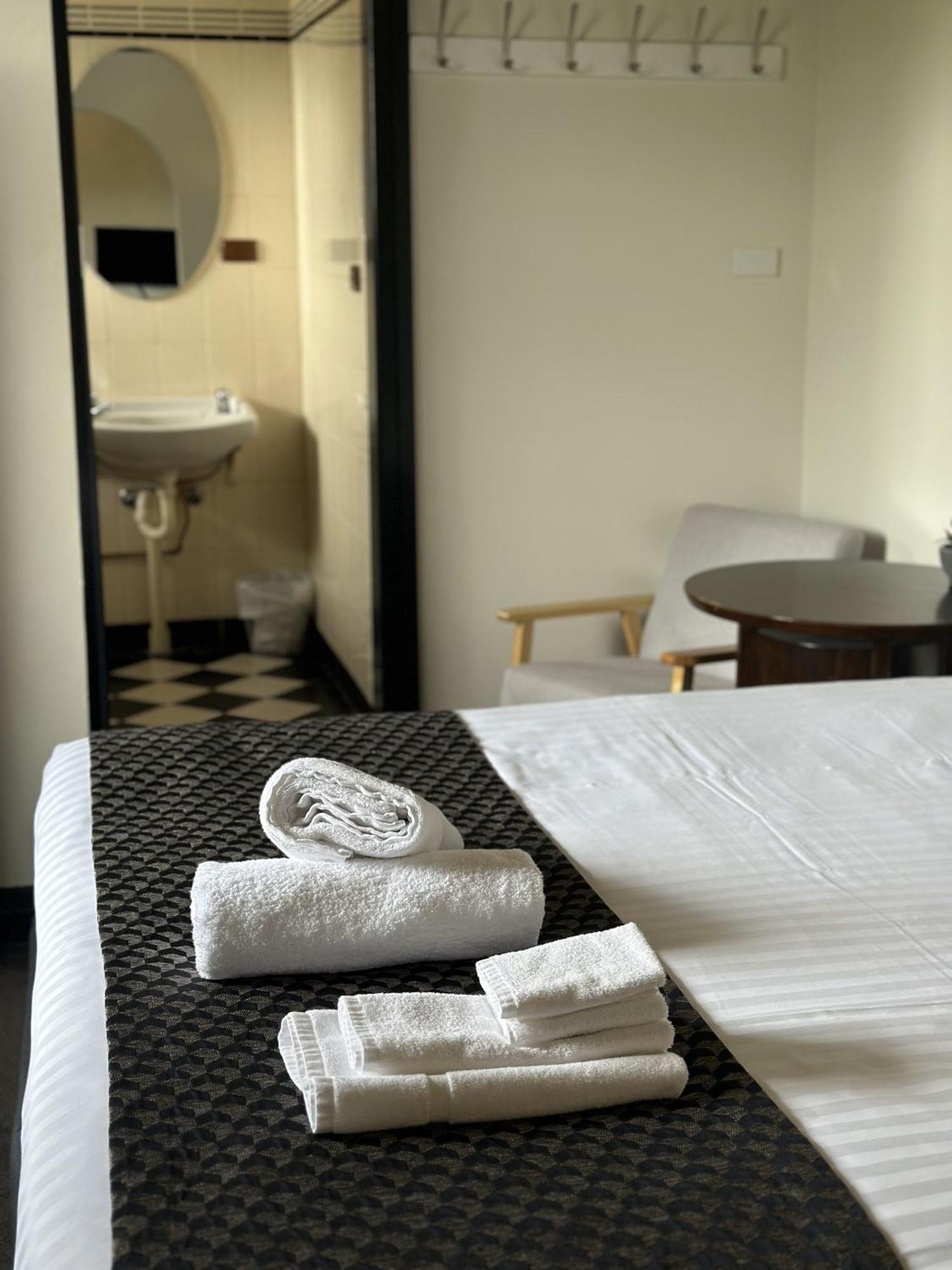 Romano'S Hotel & Suites วักกาวักกา ภายนอก รูปภาพ