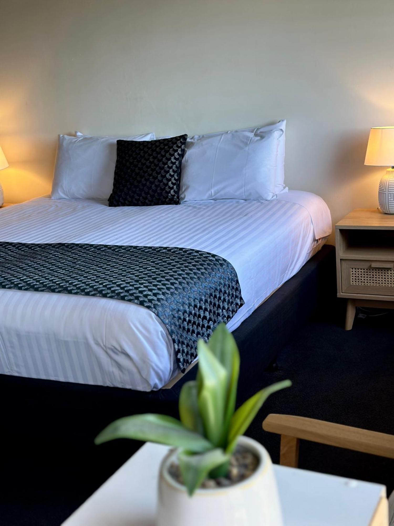 Romano'S Hotel & Suites วักกาวักกา ภายนอก รูปภาพ